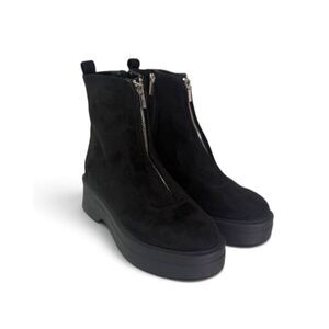 Calvin Klein RIVIN3 Black Suede Ankle Boots, NEW! Size 9M